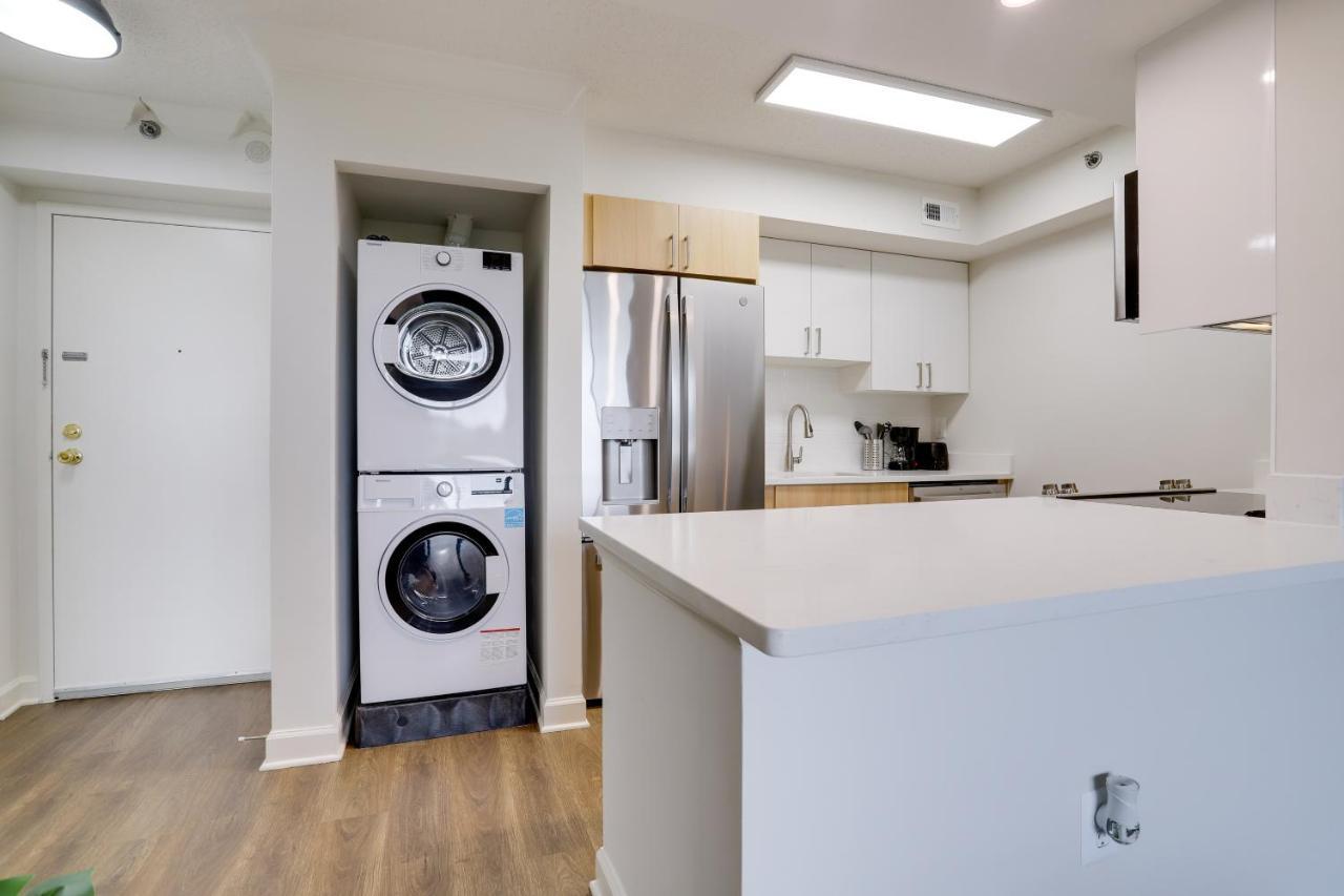 Modern & Charming Apt With Rooftop @Pentagon City Arlington Bagian luar foto