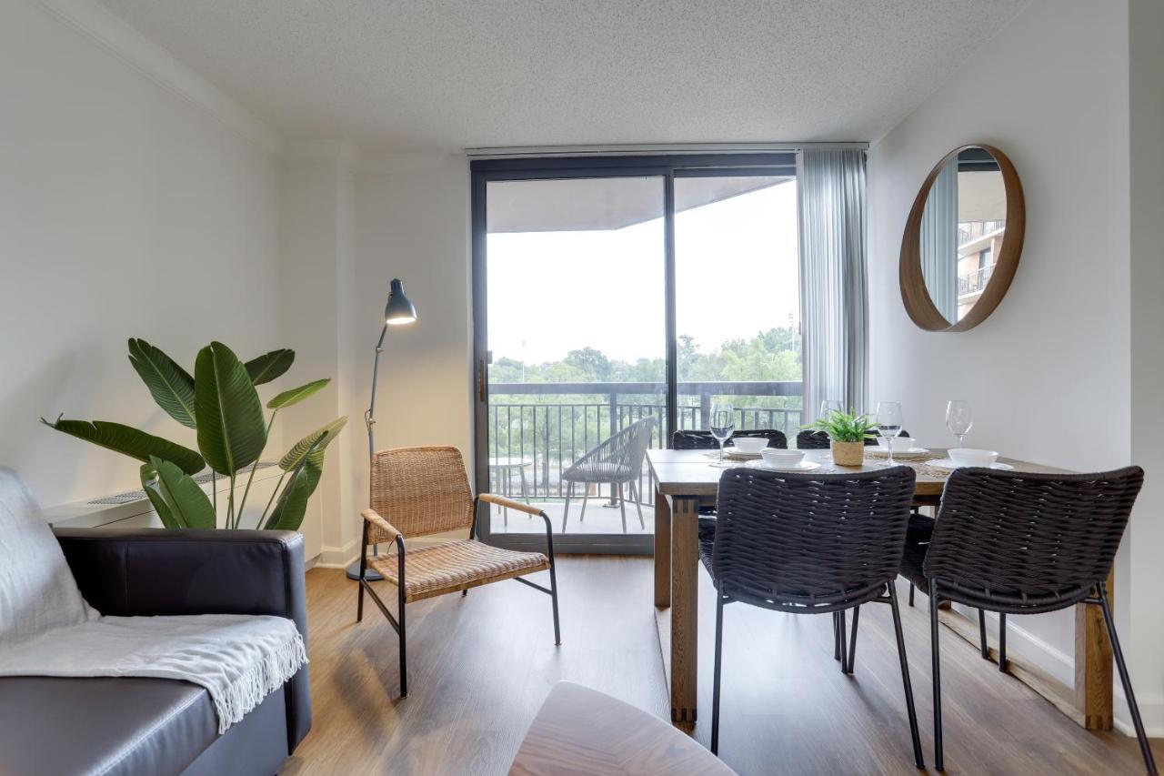 Modern & Charming Apt With Rooftop @Pentagon City Arlington Bagian luar foto